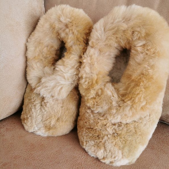 pantuflas_alpaca_beige2.1.jpg