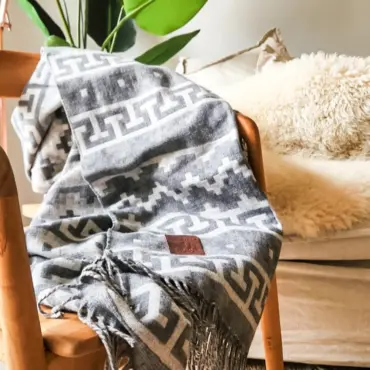 Manta Alpaca Étnica Grafito